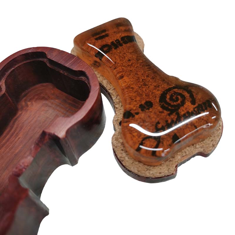 LVR055/LVR055B Carved Wooden shell Rosin Violin shape
