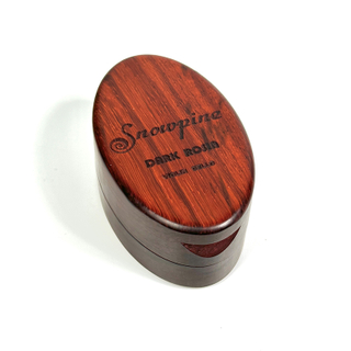 Oval carved shell rosin